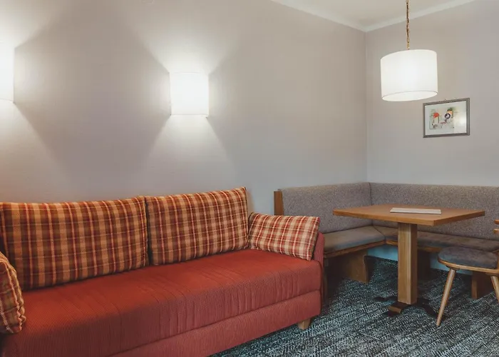 Appartement Hotel Panorama-im Bademantel direkt in die Alpentherme